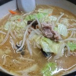 大番 - ニンニクみそラーメン、ニンニクプラス