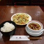 千馬 - 野菜炒め（肉入り）＋ライス