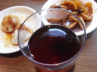 Shoufukumon - 甕出し紹興酒と水餃子。