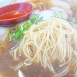 元車庫前丸宮中華そば - 2017年10月　麺の具合