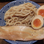 濃厚つけ麺 荒波屋 - 濃厚石焼魚介豚骨つけ麺 880円