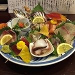 お刺身盛り合わせ