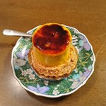ミリオン洋菓子店 - パッションとマンゴーのシブースト390円