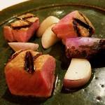 アル・ケッチァーノ - 「庄内豚のグリルと藤沢カブの焼畑仕立て」