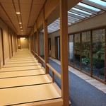 あさば - お部屋へ続く廊下