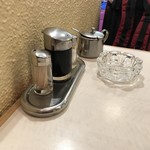 喫茶ジュン - 全席喫煙