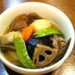 Uguisu Sakaba - 鶏肉と野菜煮