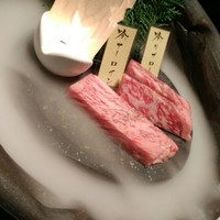 個室 和牛焼肉 吟 難波店 - 