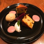 ビストロ 集 - リコッタチーズケーキと洋なしのコンポート