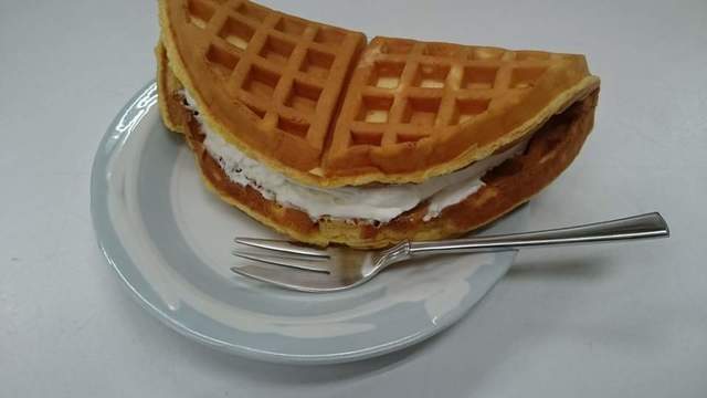 おかしの花子 唐桑本店 - 南気仙沼（洋菓子）の写真