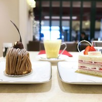 アニヴェルセル カフェ - ケーキ2点
