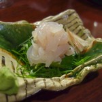 手打蕎麦 とし庵 - 本皮ハギ刺身