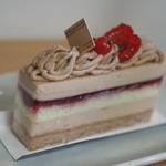 76888993 - マロンフリュイルージュ550円 