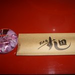 Sushi Den - 箸置き