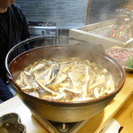 柳家錦 - 昆布出汁の松茸たっぷり入りの茸汁です