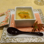 トゥ・ラ・ジョア - ホタテガイとズワイガニの蒸し物