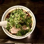 スパイス・ラー麺 卍力 - ＜2017年11月再訪・22回目＞スパイスラーメン・もやし・パクチー・1,030円