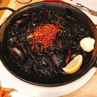 Bar Espanol LA BODEGA 大阪店 - イカスミーすごい