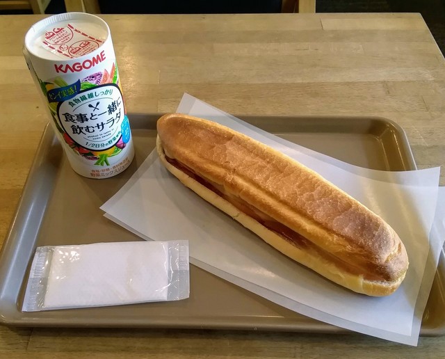 カフェとして使えるパン屋 By 踊る埴輪 リトル マーメイド 五日市駅店 Little Mermaid 五日市 パン 食べログ カフェとして使えるパン屋 By 踊る埴輪 リトル マーメイド 五日市駅店 Little Mermaid 五日市 パン 食べログ