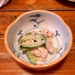 Yakitori Miki - ある日のお通し
                        鶏の冷菜。これが無料！