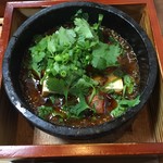 石焼麻婆王 火山 - 石焼麻婆豆腐（辛口）
