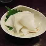 酒肴商店 アジト - かぶら漬け？