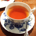 ジャッジョーロ ハーブハウス - 花茶(1050円) ※紅茶、ローズ、ブルーマロー、マリーゴールド、ハイビスカス、エキナセア等