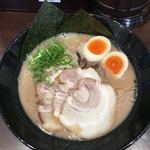 博多ラーメン まるかく - 