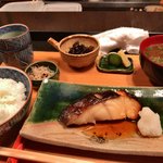 面 - 銀だら煮付け定食