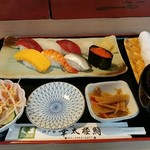 幸太楼鮨 - ランチにぎり　800円