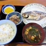 福田荘 - 焼魚定食　1000円