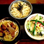 リンゴのあくび - 二色パスタセット９８０円