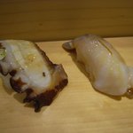 弁天山美家古寿司 - 煮ダコ／ホッキガイ