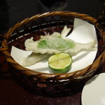 日本料理 太月 - ワカサギ大葉巻き揚げ