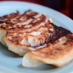 栄蘭 - 餃子@税込300円