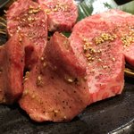 炭火焼ホルモン ぐう - 