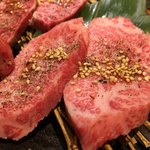 炭火焼ホルモン ぐう - 