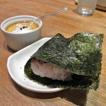 藍風珈琲店 - おにぎりと黒糖プリン ご飯は五穀米かな？