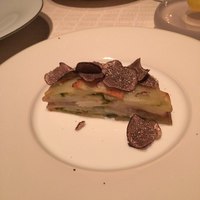 ベージュ アラン・デュカス 東京 - 