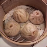 中国小皿料理とお酒の店  花凛 - 手包み上海小籠包￥５００