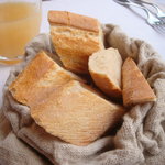 ルグドゥノム ブション リヨネ - パン。