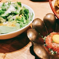 焼肉すどう 春吉 - ○サラダ＆近江牛ユッケは定番化