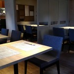 桃花館 - 店内です