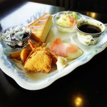 ファラウェイ - 料理写真: