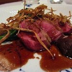 アロマフレスカ 博多 - シャラン鴨のロースト　狩猟風ソース添え