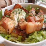 ルグドゥノム ブション リヨネ - リヨン風サラダ。