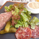 ルグドゥノム ブション リヨネ - コショナイユ　ブションリヨネ風。