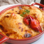 ルグドゥノム ブション リヨネ - リヨン風クネル　モリセットゥおばあさんスタイル　ナンチュアソース。