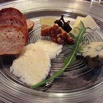 アロマフレスカ 博多 - フォルマッジョの盛り合わせ