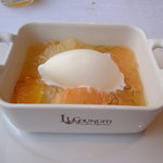 ルグドゥノム ブション リヨネ - 柑橘フルーツパスティス風味　フロマージュブランのソルベ添え。